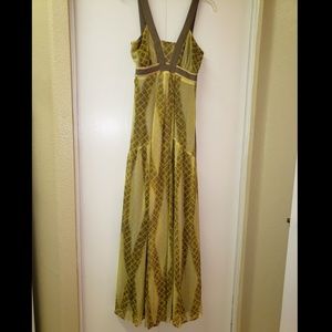 Jessica Simpson long maxi style dress